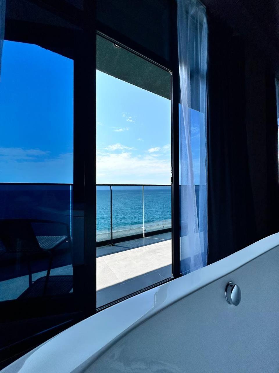Hotel Black Sea Kobuleti Eksteriør bilde